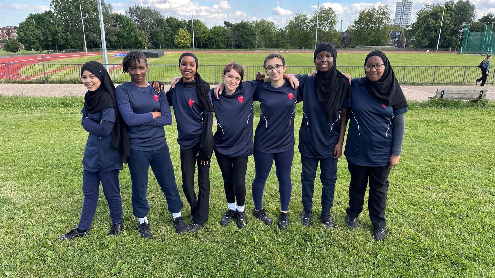 Y8 girls rounders team